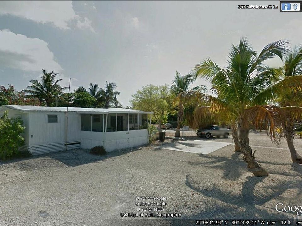 2nd image of 808 Narragansett Ln