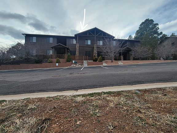 Actual building.Condo is located on the 2nd floor.