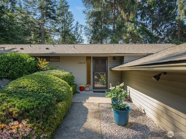 24832 12th Avenue S, Des Moines, WA 98198