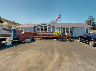 5282 Grange Rd, Roseburg, OR 97471
