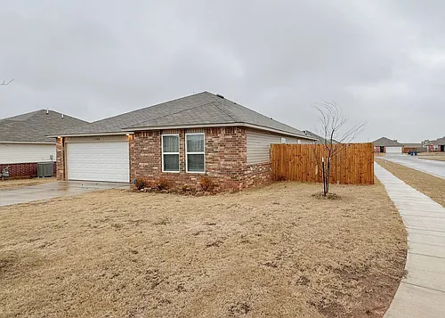 1109 S Appaloosa Ln Photo 1