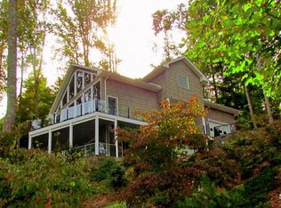 124 Shore Side Dr, Hardy, VA 24101