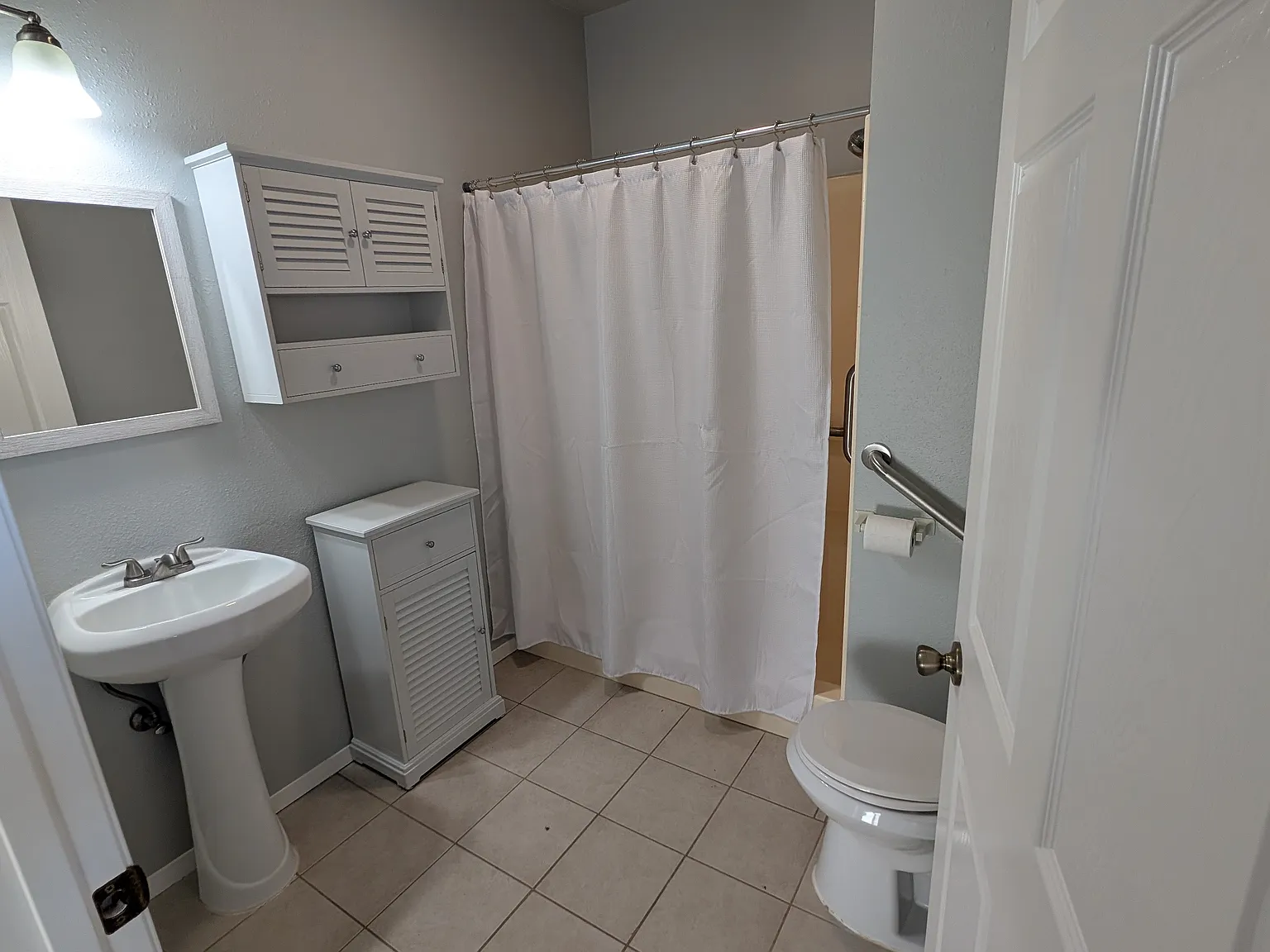 1610 Bonnie St SW — Photo 3