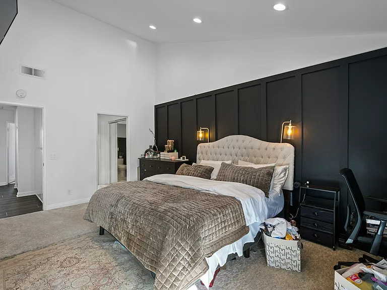 1825 Caddington Dr — Photo 14