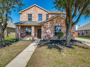 66 N Highland Dr, Sanger, TX 76266