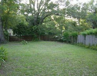 2nd image of 6004 N Dexter Ave