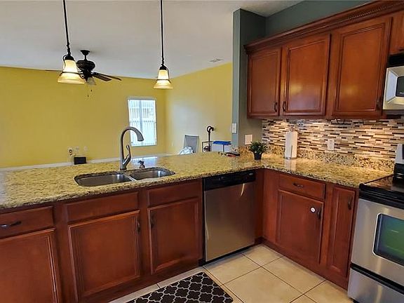4th image of 310 Drum Ln
