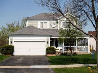 2360 N Sunrise Dr, Round Lake Beach, IL