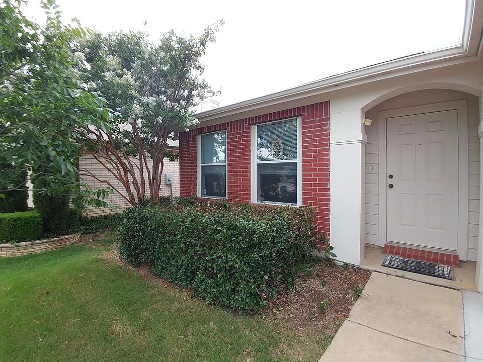 1st image of 1433 Knottingham Dr