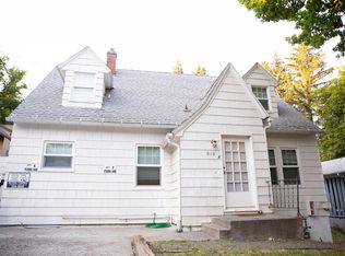 910 NE Alpha Rd, Pullman, WA 99163