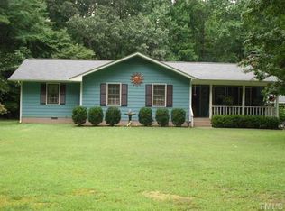 370 Rolling Acres Rd, Youngsville, NC 27596