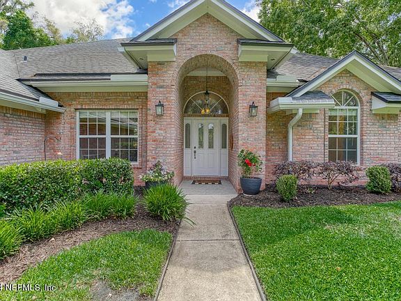 5th image of 3742 DOGWOOD HILL Terrace