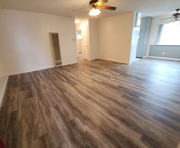 4452 Rosebud Ln #C — Photo 2