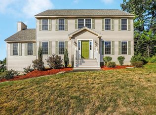 44 Hemlock Dr, Ayer, MA 01432