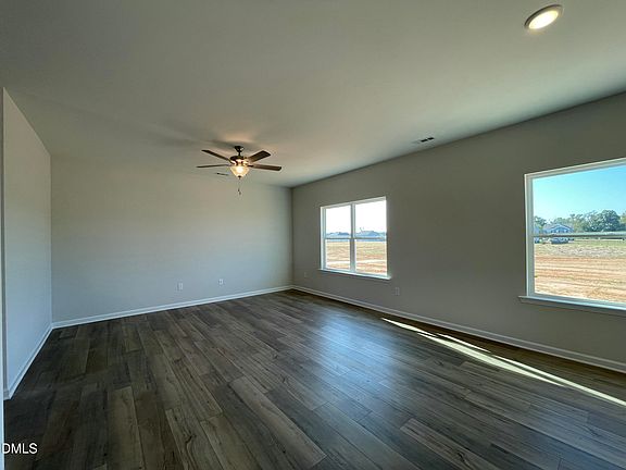4th image of 88 Freedom Heights Ln