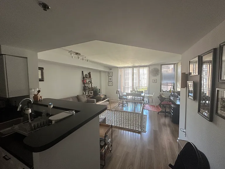 3883 Connecticut Ave NW #401 — Photo 11