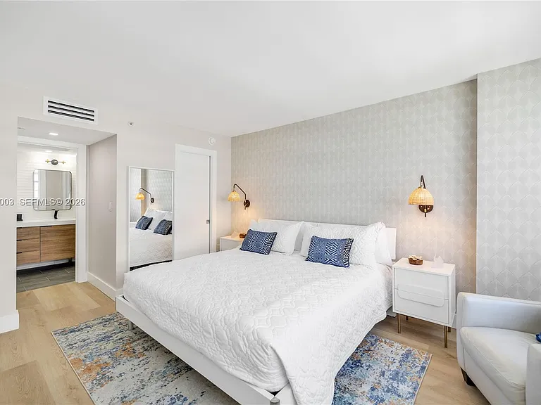 6917 Collins Ave #1404 — Photo 12