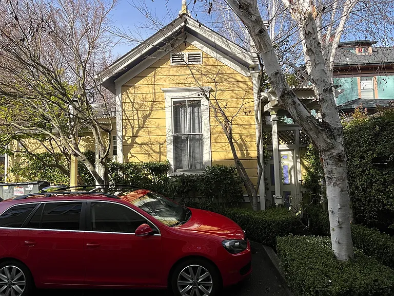 235 Walnut Ave #A — Photo 5