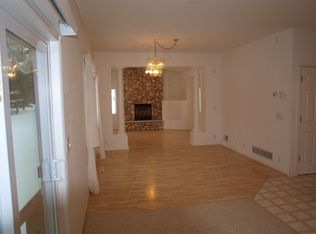 16187 Valley View Rd, Eden Prairie, MN 55344