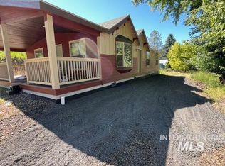 420 W Kirby St, Peck, ID 83545