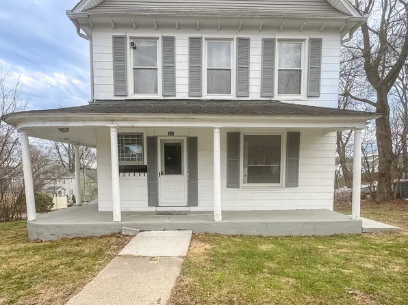 224 Millville Ave APT 1, Naugatuck, CT 06770