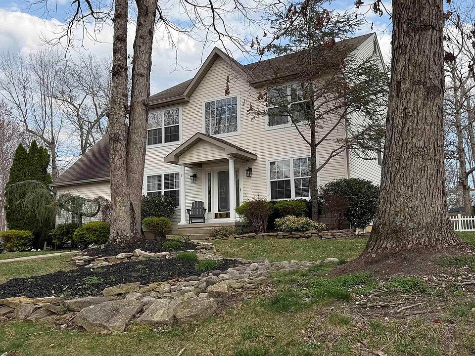 1st image of 9 Exton Ct