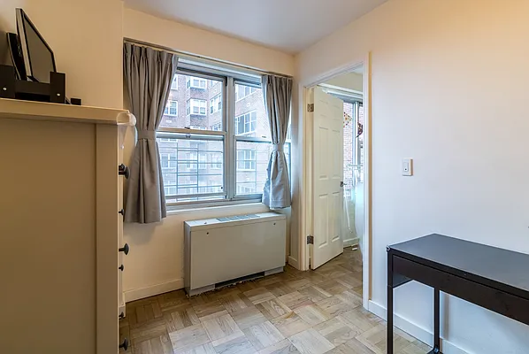 Sold by Benjamin Realty Since 1980 | media 25