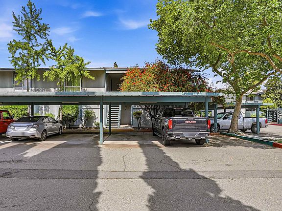3rd image of 1036 Oak Grove Rd APT 81
