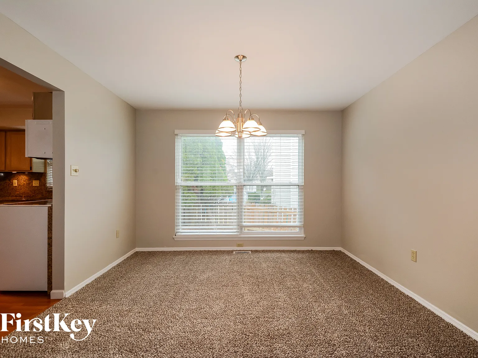 4 bed, 3.5 bath, 2858 sqft, $2,850 — Photo 4