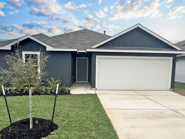 312 Wirecrested Dr, Lockhart, TX 78644