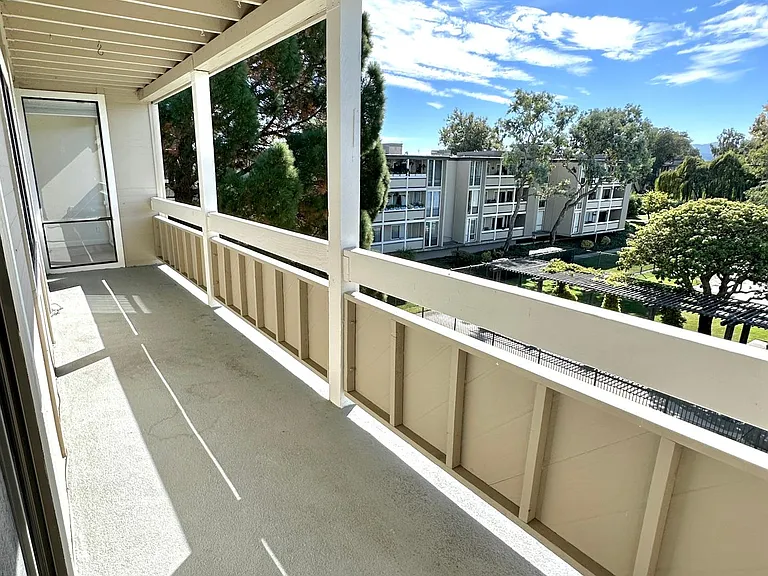 1170 Foster City Blvd #315 — Photo 18