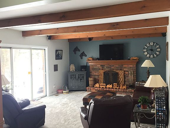 2nd image of 37 Waterview Dr