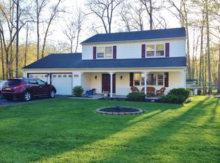 8 Winston Dr, Goshen, NY 10924