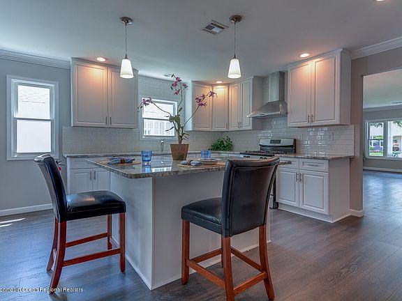 2nd image of 19 Carmacks Way