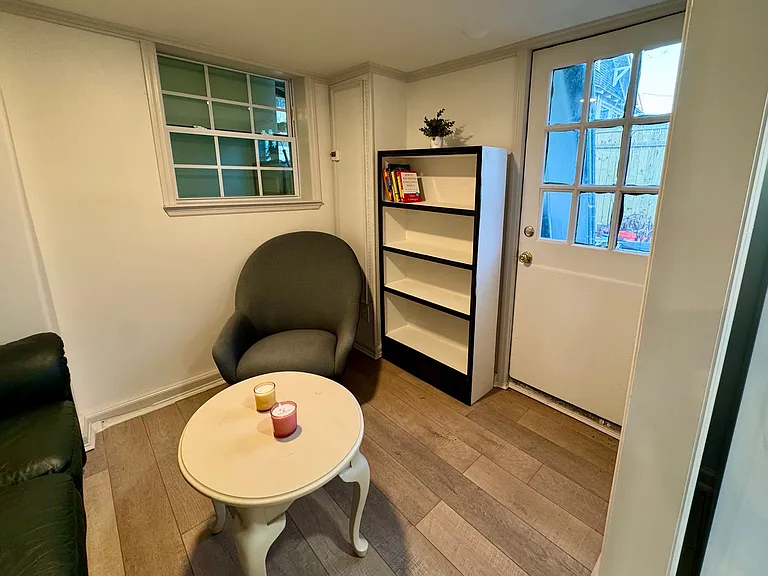 801 Seiler Ave #CARRIAGE HOUSE A — Photo 9