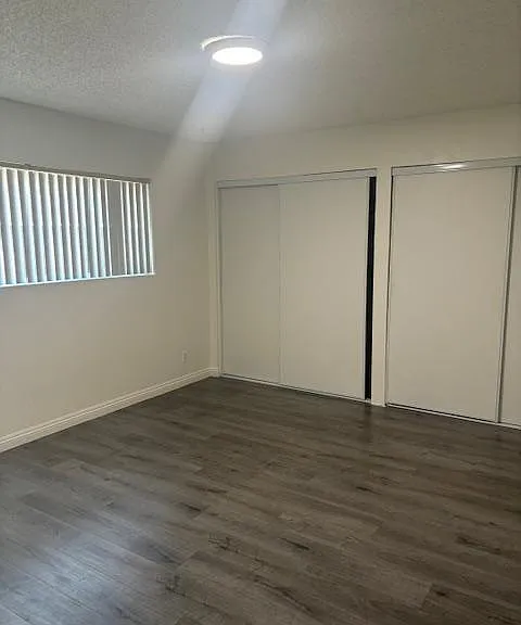 Raymond Manor — Photo 11