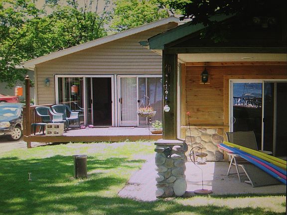 5th image of W187S7040 Gold Dr