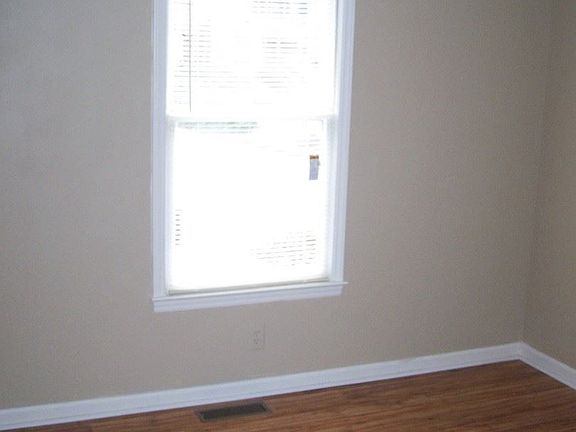 5th image of 1616 Cranberry Hill Ln