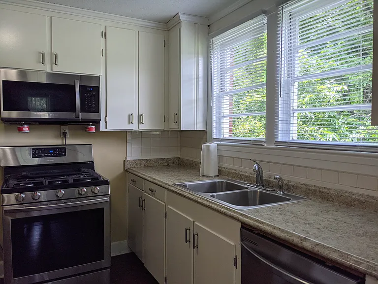 464 Cooley Rd #1 — Photo 5