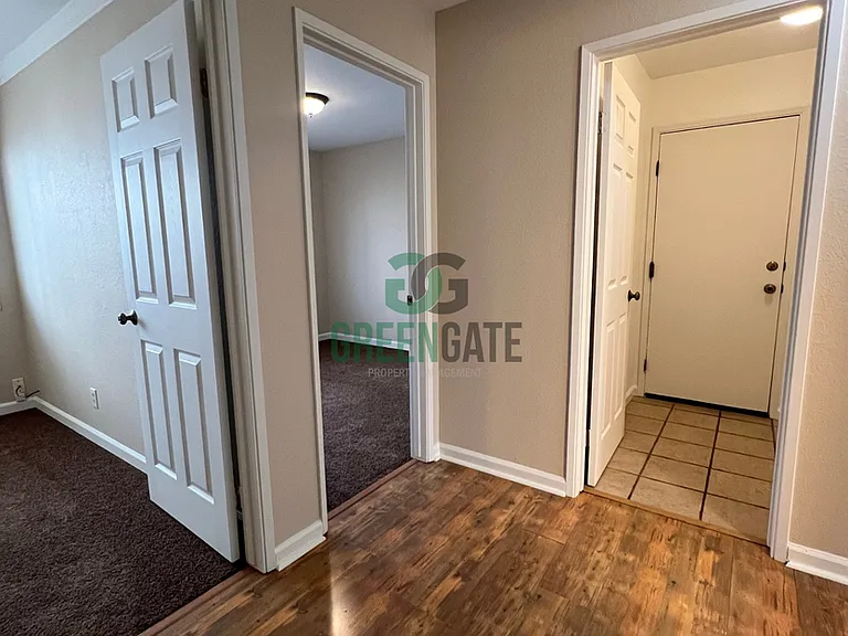 3901 Setrok Ct — Photo 19