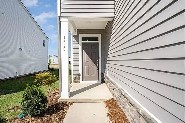 1630 Chestnut Tree Dr — Photo 3