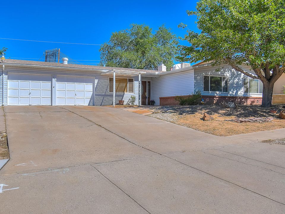 1st image of 10153 Alder Dr NW