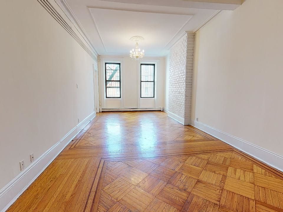 1st image of 332 E 86th St APT 3