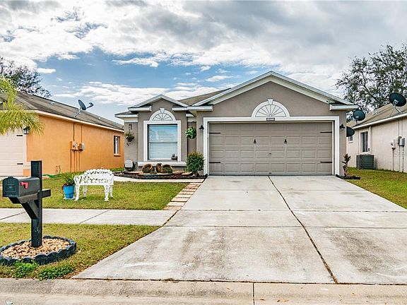 2nd image of 4322 Country Hills Blvd