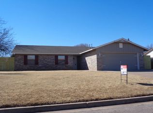 137 SW 75th St, Lawton, OK 73505
