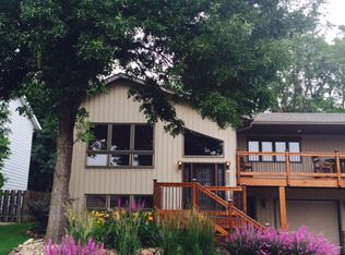 930 S Charlotte Ave, Sioux Falls, SD 57103
