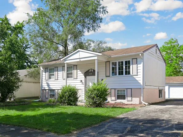 40 N Elm Ln, Glenwood, IL 60425