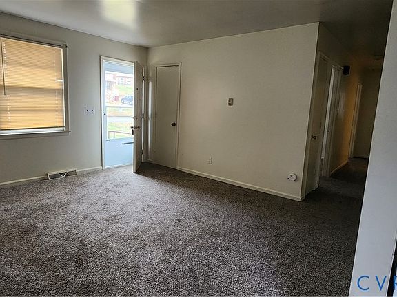 2nd image of 424 Round Top Ave