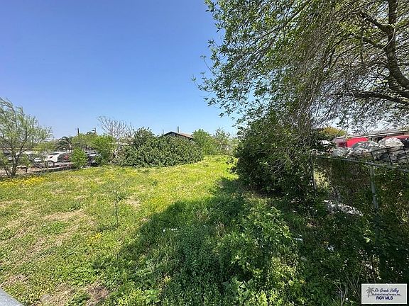 4th image of 4075 S Browne Ave