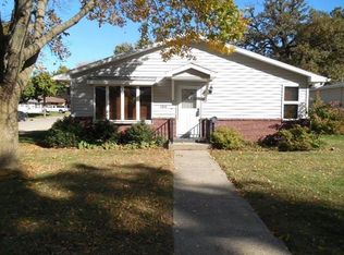 1810 Avenue K, Sterling, IL 61081